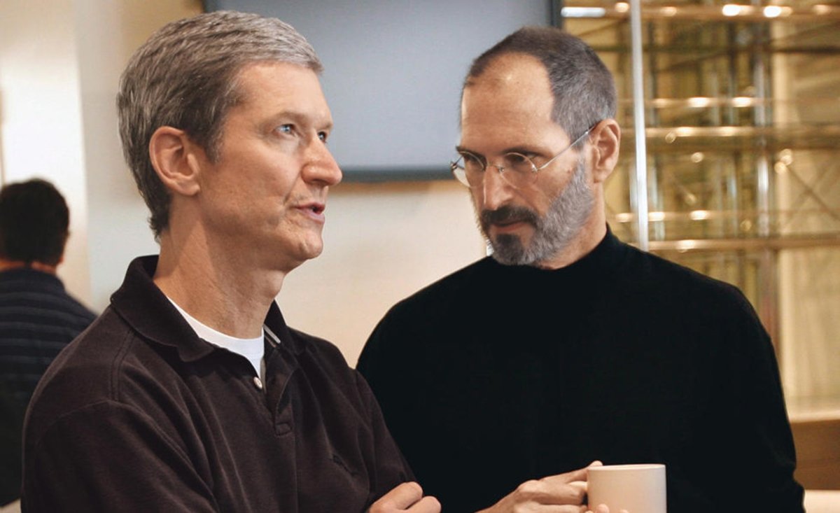 Así convenció Steve Jobs a Tim Cook para que se incorporara a una Apple cerca de la bancarrota