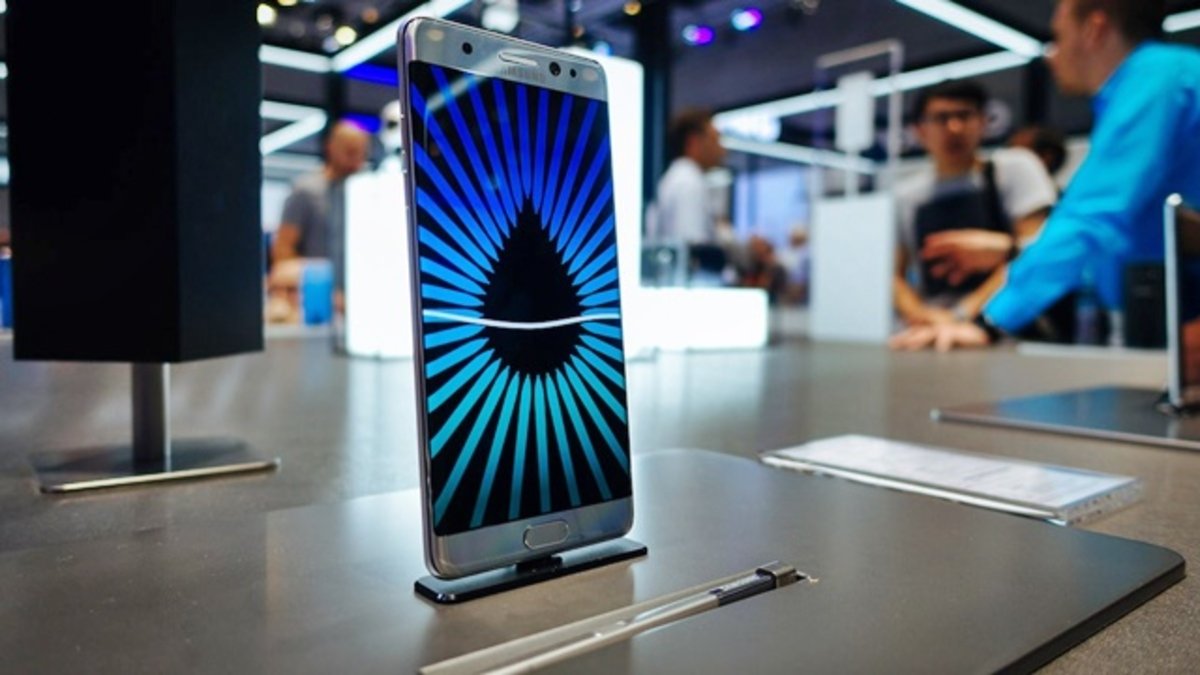 Galaxy Note 7 stand