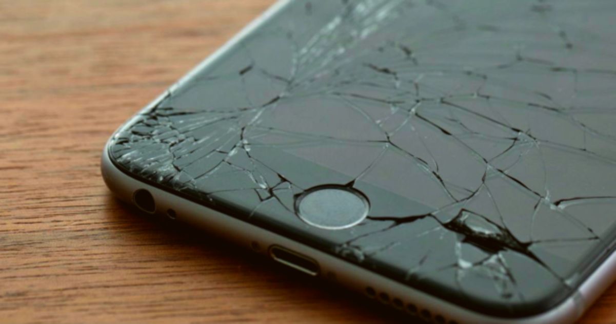Cómo arreglar la pantalla rota de tu iPhone