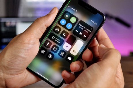 Por qué algunos iPhone X tienen una línea verde en la pantalla