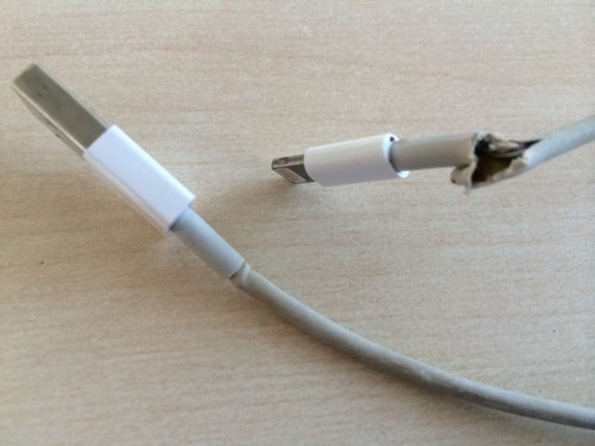 Провод Apple Lightning порвался