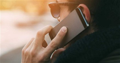Usar tu móvil es mucho más peligroso para tu salud de lo que crees