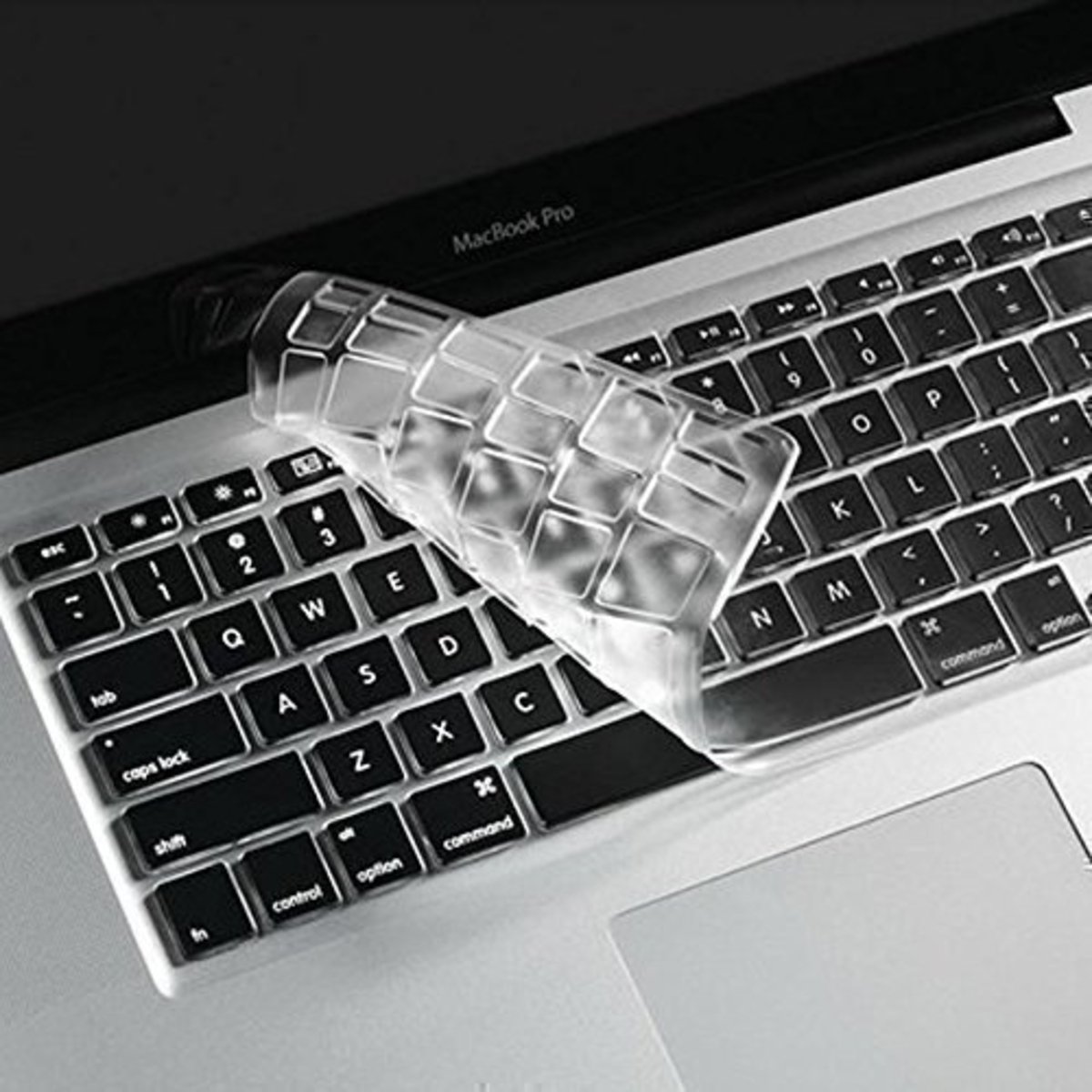 Protege tu MacBook con estos accesorios imprescindibles