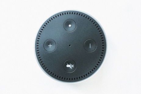 Amazon escucha las conversaciones de los usuarios con Alexa