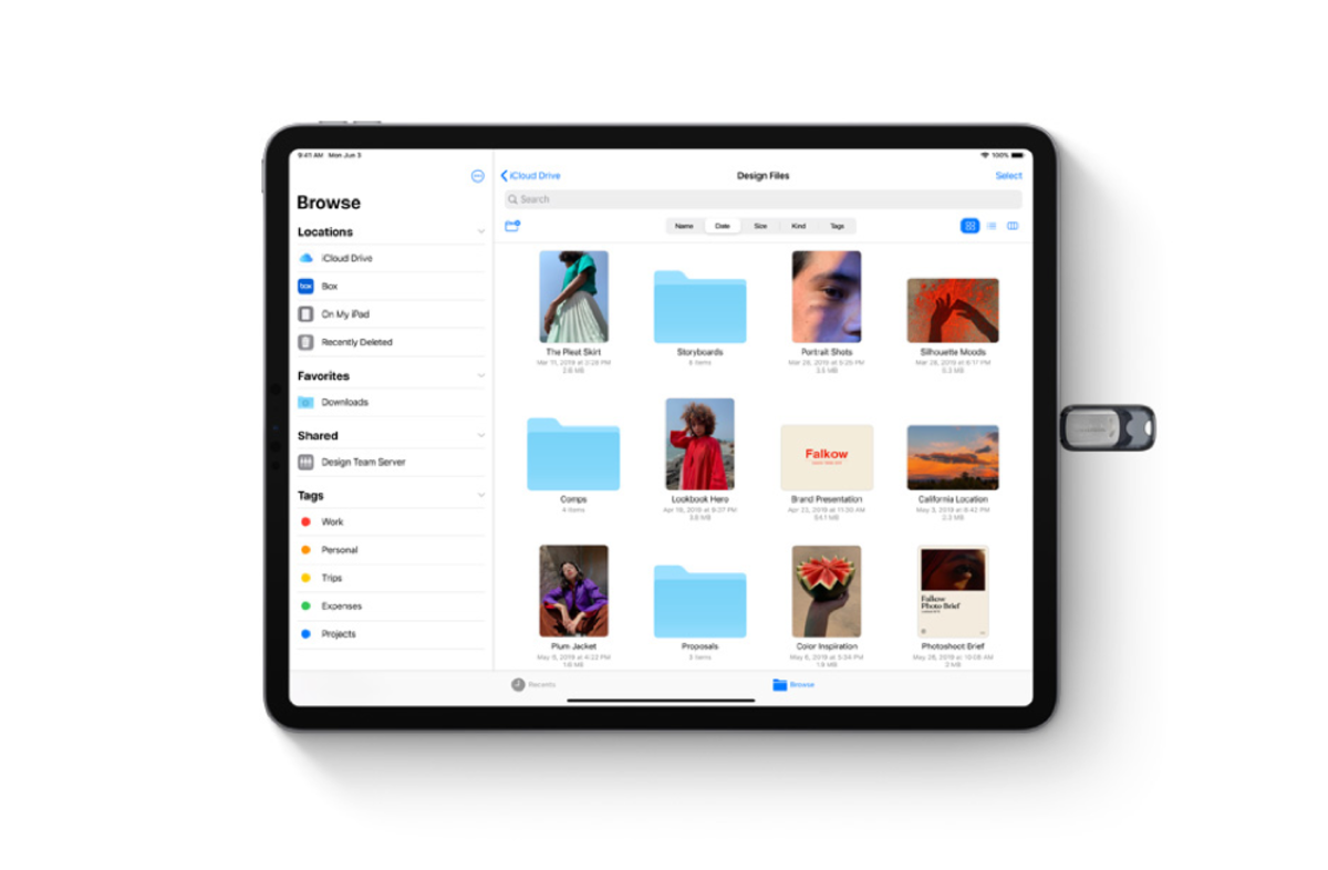 Con iOS 13 y iPadOS podrás pasar música, fotos o vídeos desde una memoria USB o tarjeta SD al iPhone o al iPad