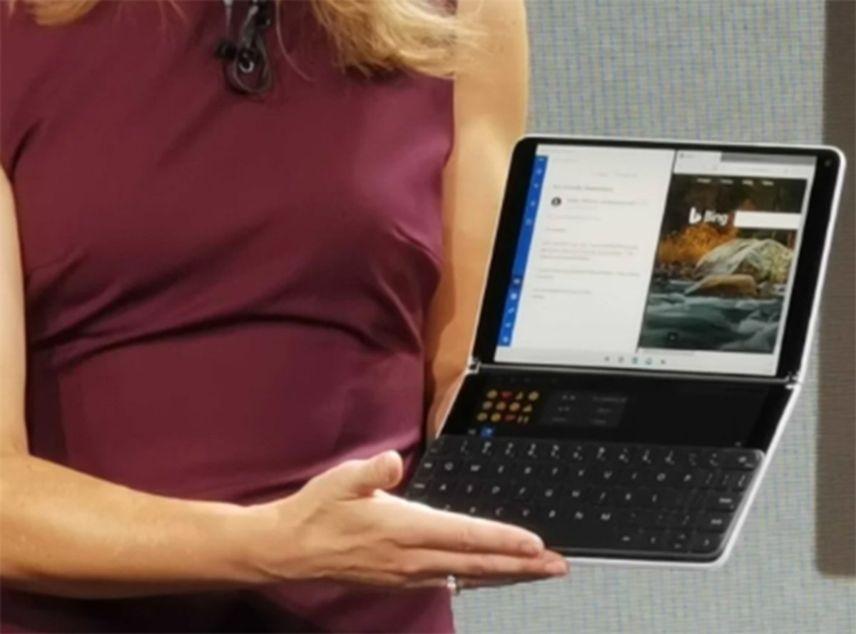 Microsoft lanzará en 2018 un dispositivo plegable en forma de libreta