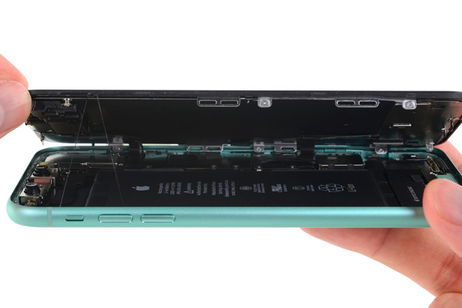 ¿Merece la pena reparar tu iPhone con las piezas de Apple? Comparamos los precios con el servicio técnico ¿Merece la pena reparar tu iPhone con las piezas de Apple? Comparamos los precios con el servicio técnico