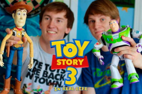 Recrean 'Toy Story 3' con un iPhone, una app de 'Stop motion' y juguetes de verdad Recrean 'Toy Story 3' con un iPhone, una app de 'Stop motion' y juguetes de verdad