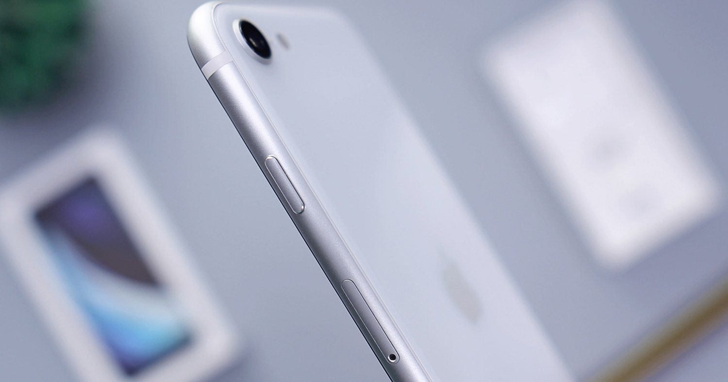 iPhone se putih