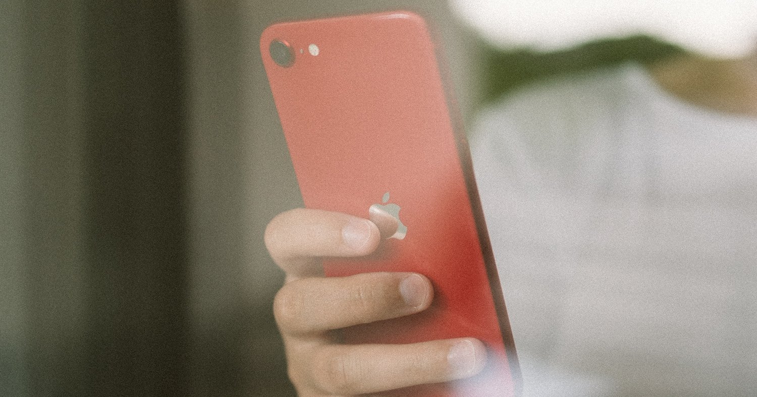 iPhone se rojo