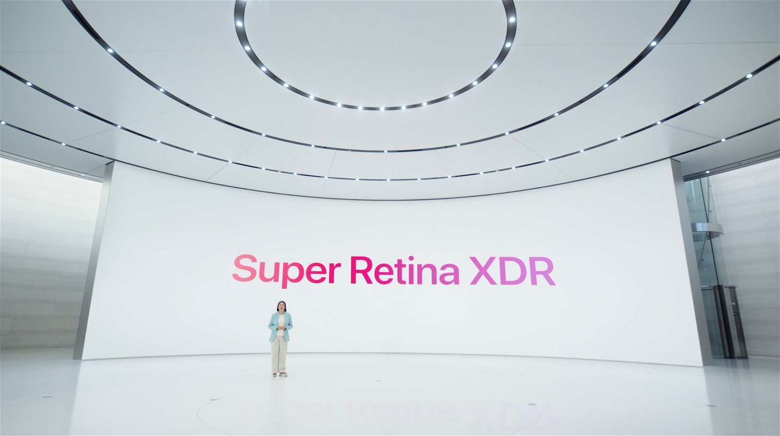 Super Retina XDR