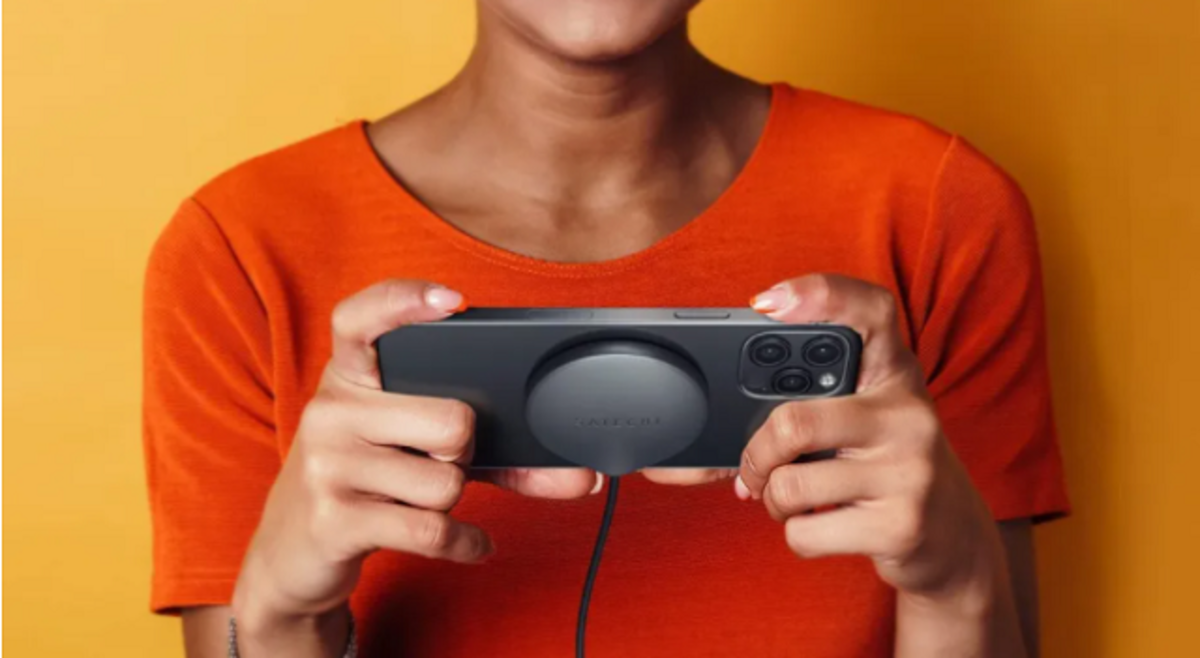 Cargador inalámbrico de Satechi.