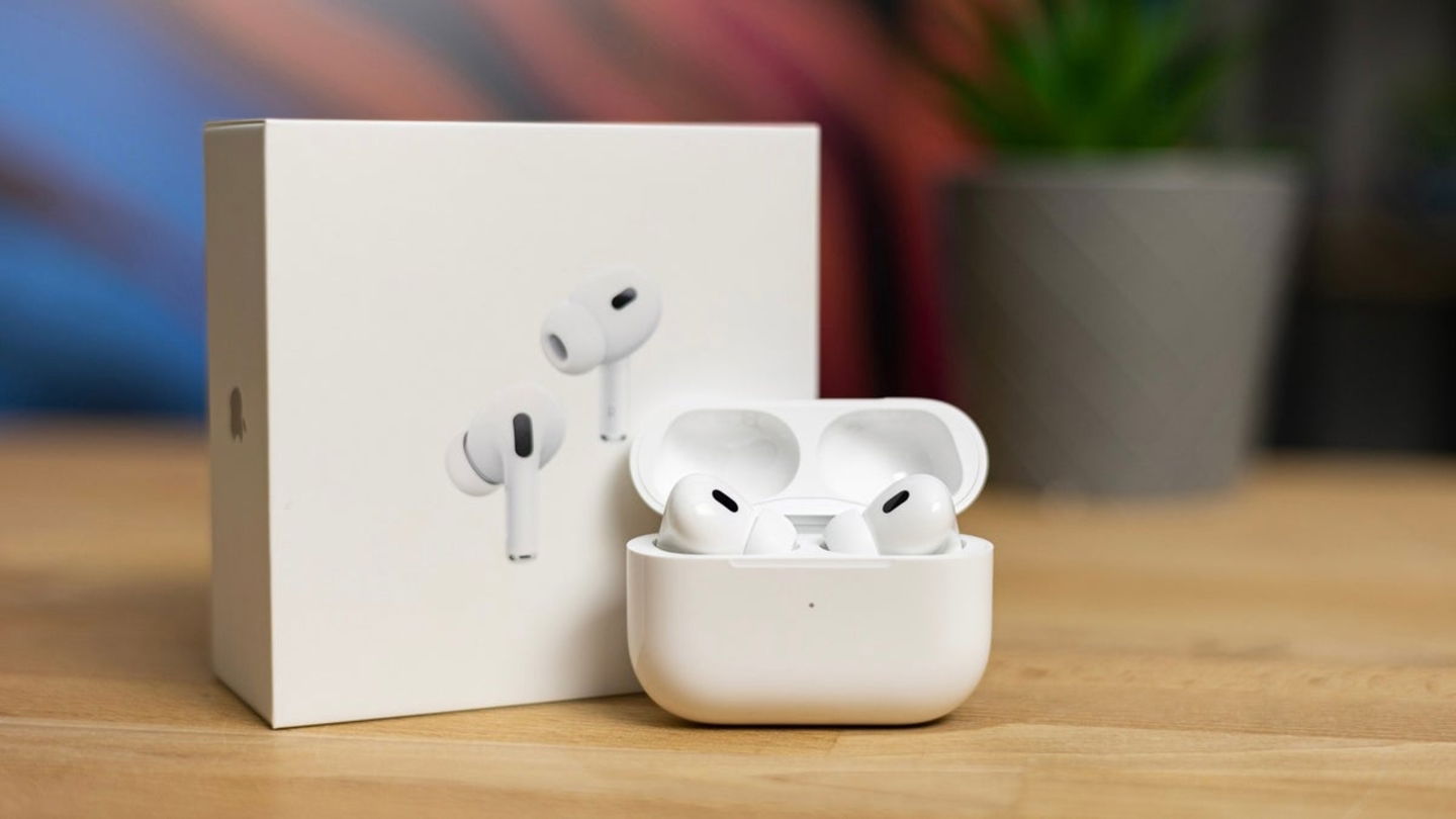 AirPods