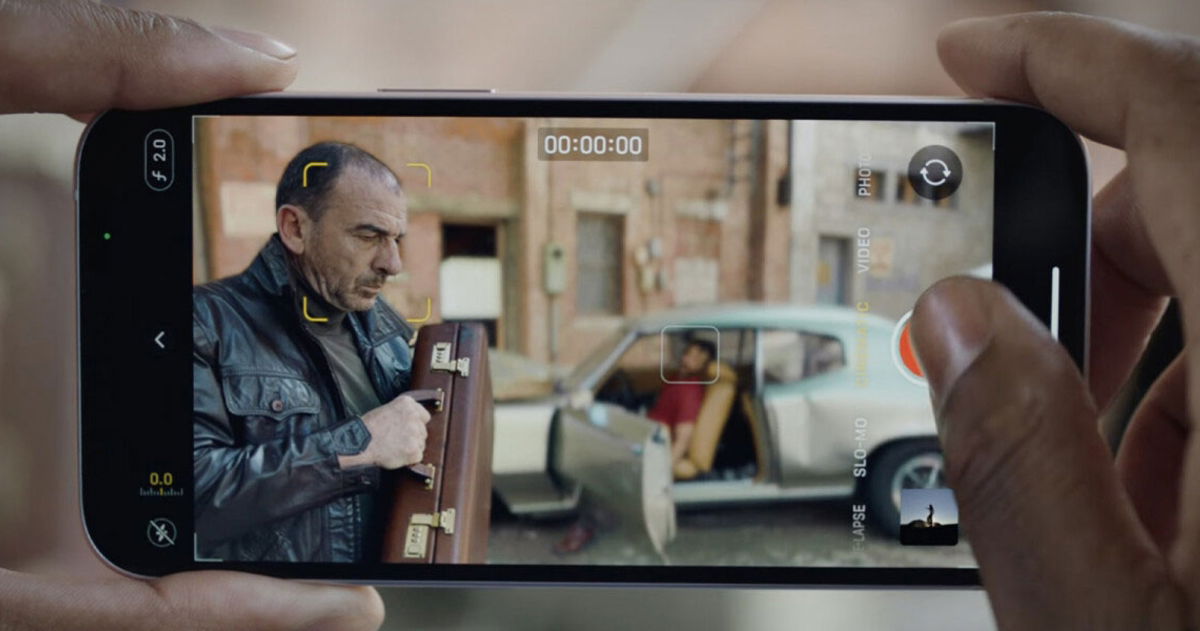 how-to-record-video-in-cinema-mode-with-iphone-13-bullfrag