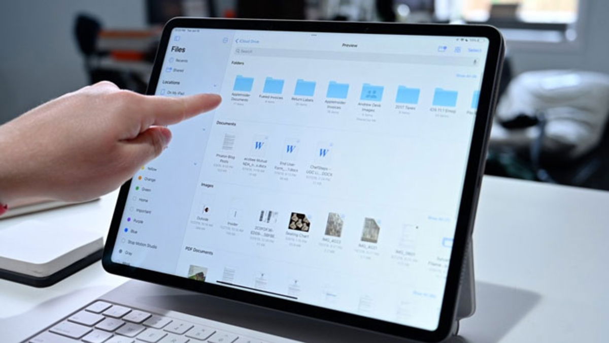 App Archivos iPadOS 15 grupos carpetas
