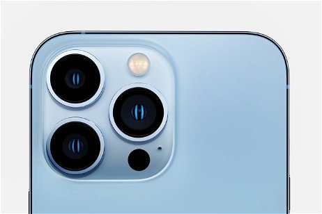 ¿Qué es el punto negro de la cámara del iPhone?