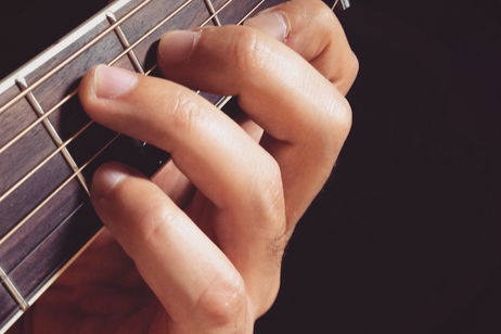 Las mejores apps para aprender a tocar la guitarra