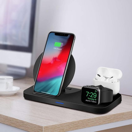 Charging iPhone Watch and Airpods battery