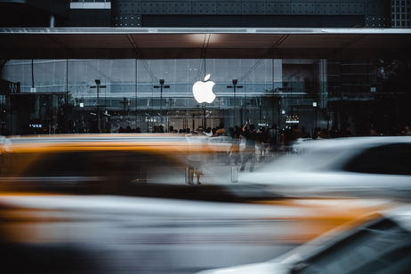 Apple pierde su puesto como compañía más valiosa del mundo (y no te imaginas quién la ha superado) Apple pierde su puesto como compañía más valiosa del mundo (y no te imaginas quién la ha superado)