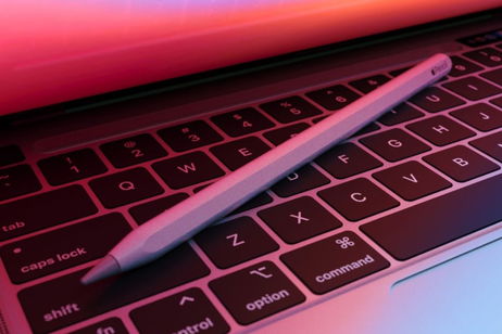 Apple patenta un MacBook compatible con el Apple Pencil Apple patenta un MacBook compatible con el Apple Pencil
