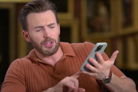 Al Capitán América no le gusta su nuevo iPhone 12 por dos motivos Al Capitán América no le gusta su nuevo iPhone 12 por dos motivos
