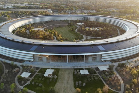 Apple contrata a un ex ejecutivo de Facebook para dirigir uno de sus equipos más importantes Apple contrata a un ex ejecutivo de Facebook para dirigir uno de sus equipos más importantes