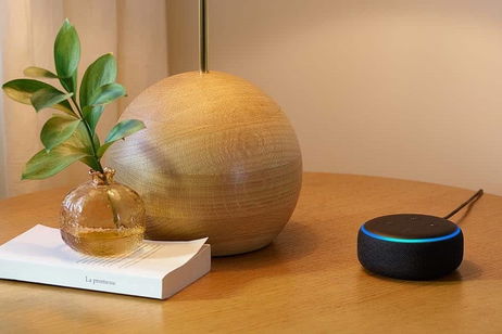 El pack inteligente que esperabas: dos altavoces y una bombilla WiFi por 35 euros El pack inteligente que esperabas: dos altavoces y una bombilla WiFi por 35 euros
