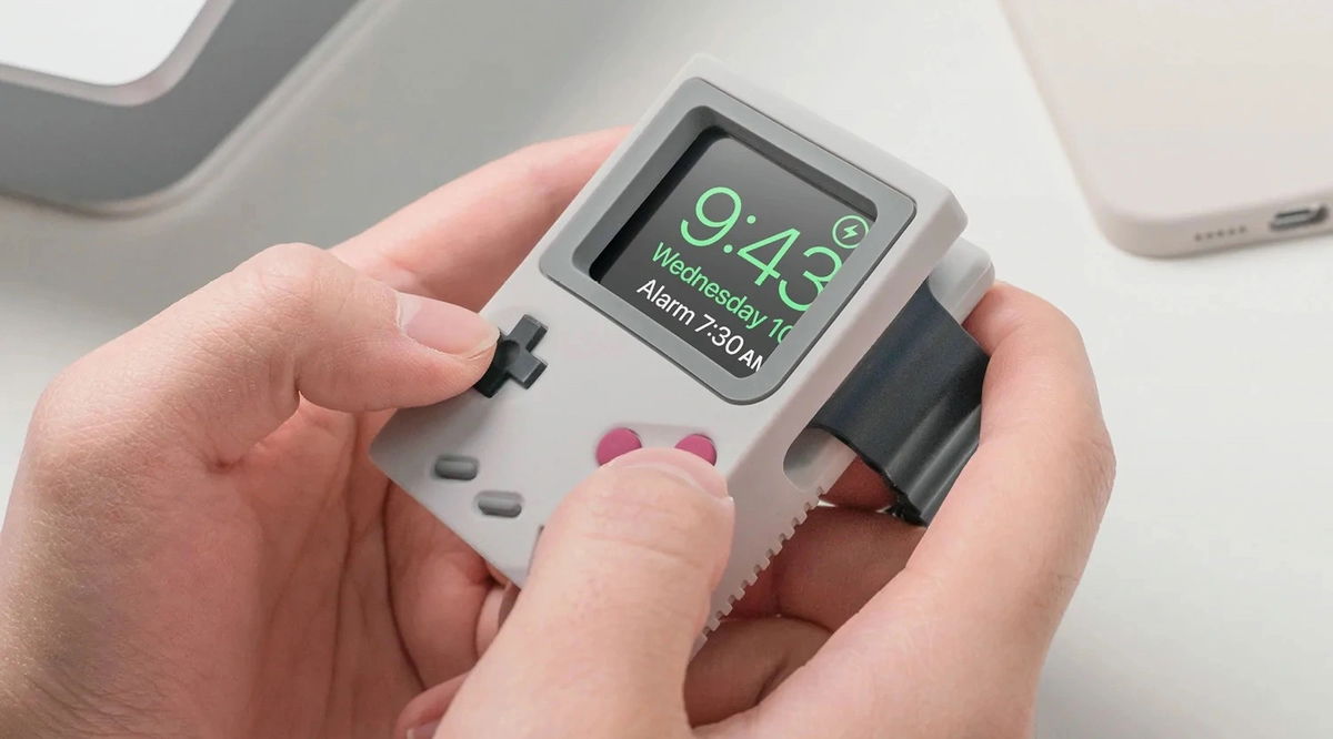 This little accessory will turn your Apple Watch into a miniature Game