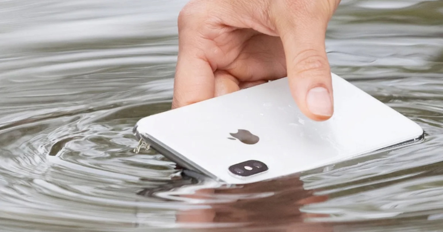 iPhone Bajo el Agua