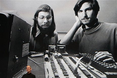Apple no habría existido sin este "negocio ilegal" de Steve Jobs y Steve Wozniak