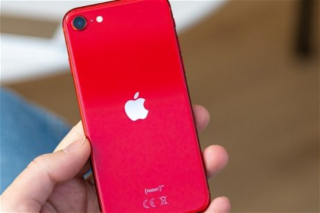 Este bonito iPhone SE rojo de 2022 se desploma con un precio bestial