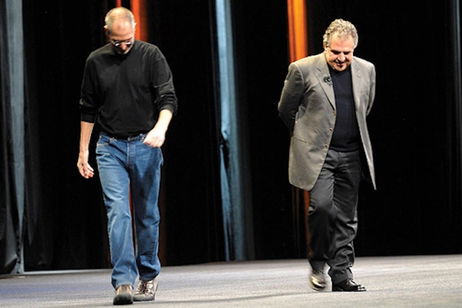 ¿Por qué Steve Jobs caminaba de esa forma tan rara? ¿Por qué Steve Jobs caminaba de esa forma tan rara?