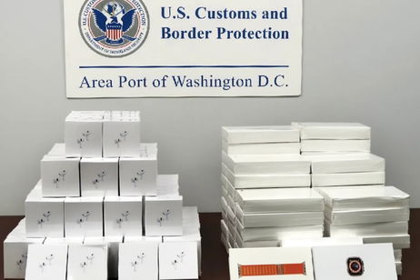 Incautan más de 1.000 AirPods y Apple Watch Ultra falsos en la aduana de Estados Unidos Incautan más de 1.000 AirPods y Apple Watch Ultra falsos en la aduana de Estados Unidos