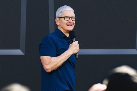 Tim Cook dice que Apple lleva años invirtiendo en tecnología de IA generativa