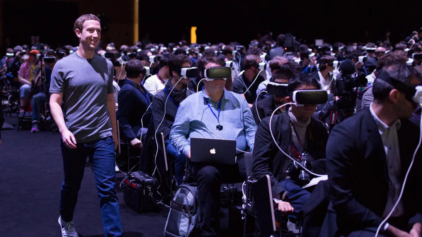 Mark Zuckerberg durante una presentación de sus gafas Quest