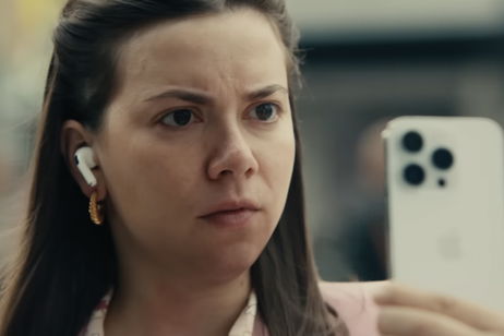 El nuevo anuncio de Apple es una frenética y divertida persecución de un Mac robado El nuevo anuncio de Apple es una frenética y divertida persecución de un Mac robado