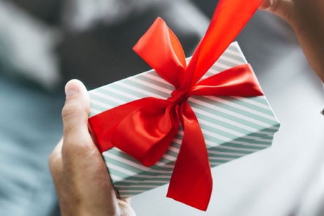 Pereció el romanticismo: Apple ya no "envolverá" tus regalos Pereció el romanticismo: Apple ya no "envolverá" tus regalos