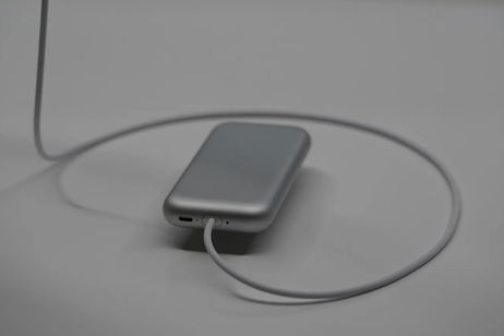La batería de las Apple Vision Pro se llamará "Magic Battery" La batería de las Apple Vision Pro se llamará "Magic Battery"