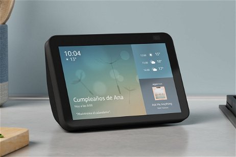 Este espectacular altavoz inteligente con pantalla de Amazon se hunde y marca el mínimo