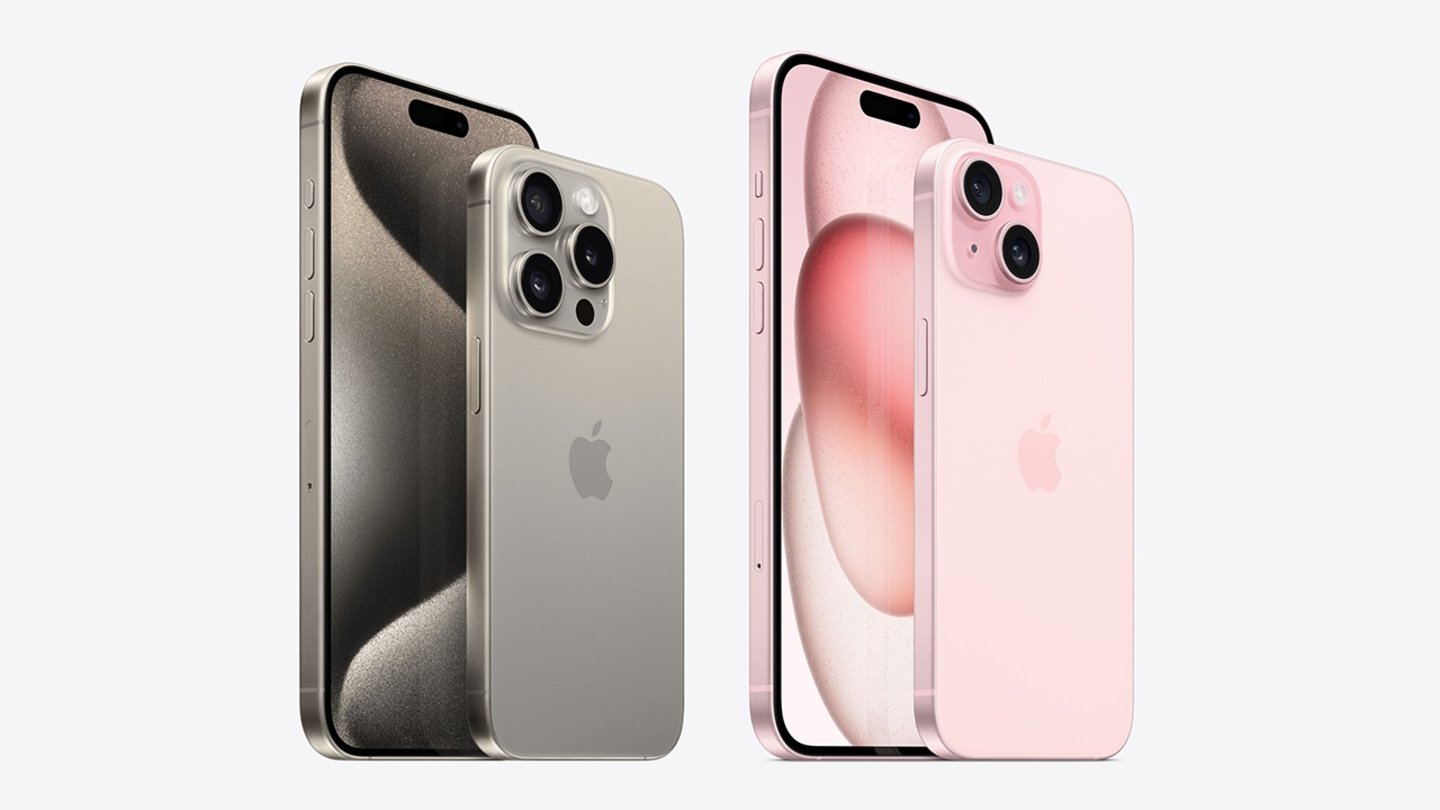 iPhone 15 Pro de titanio y iPhone 15 rosa