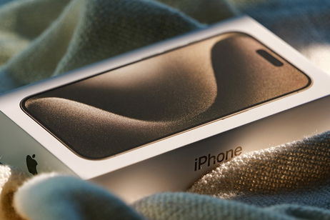En Reino Unido están intercambiando iPhone 15 Pro Max por falsificaciones durante el envío En Reino Unido están intercambiando iPhone 15 Pro Max por falsificaciones durante el envío