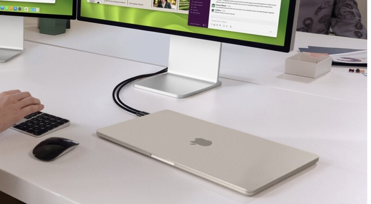 MacBook Air conectado a un monitor