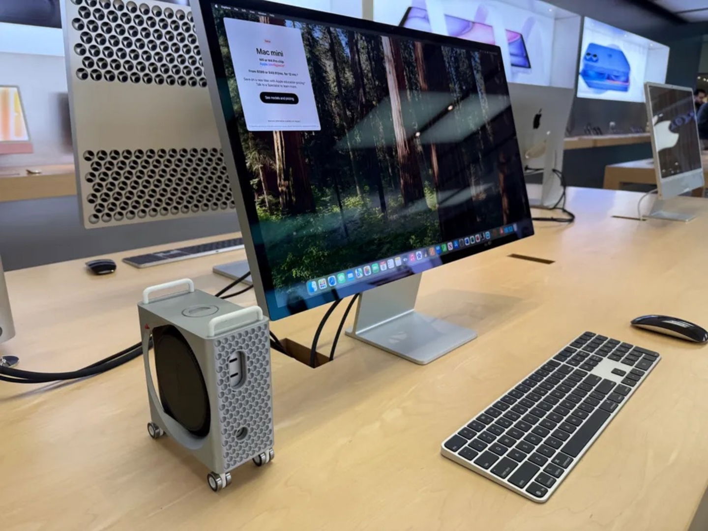 Mac mini con cuerpo de un Mac Pro