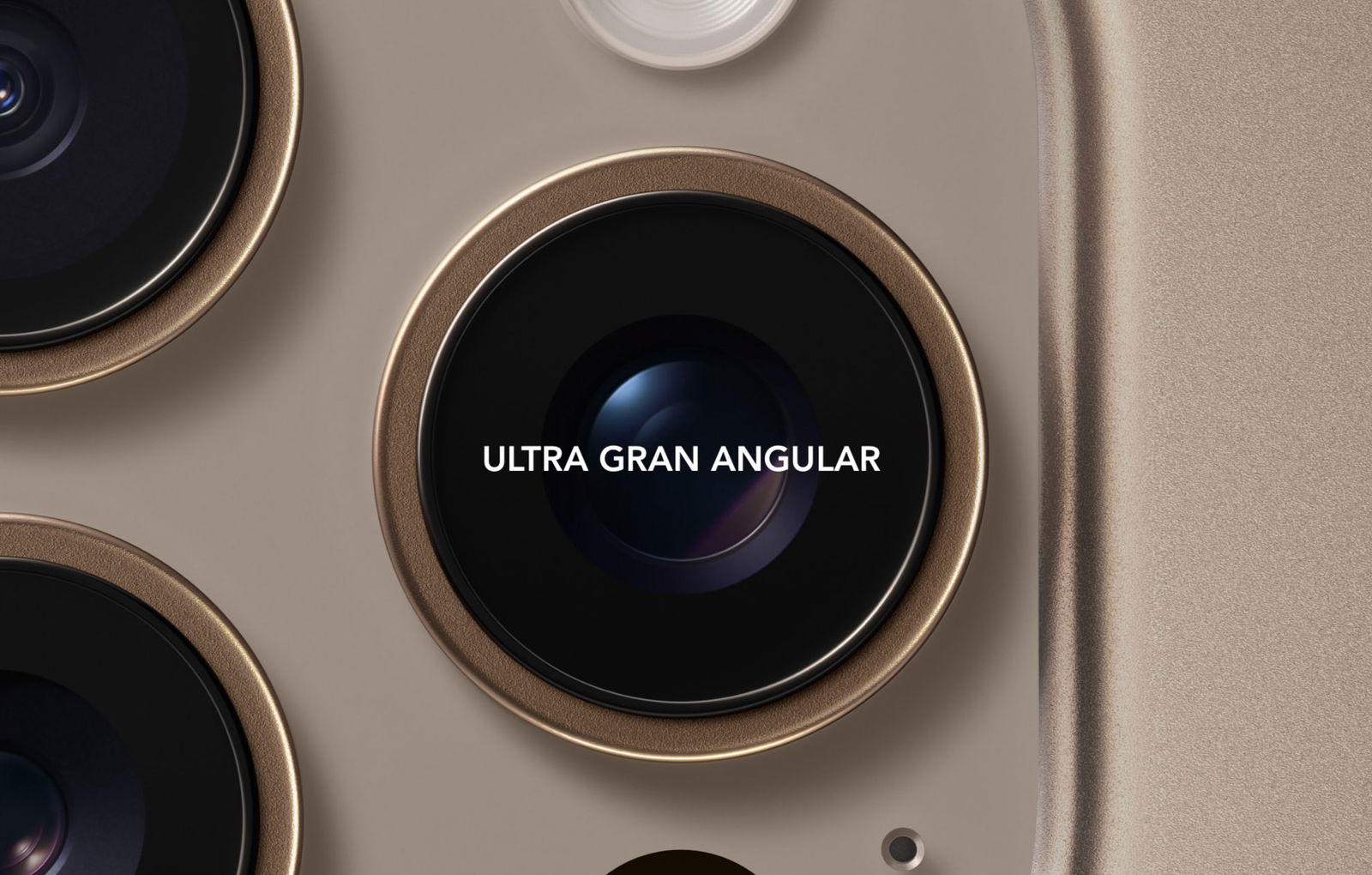 Lente ultra gran angular