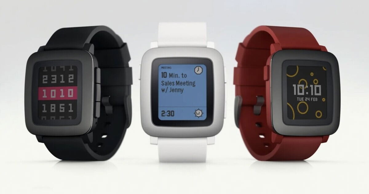 El reloj Pebble de tinta electrónica volverá al mercado. Y lo hace atacando al Apple Watch