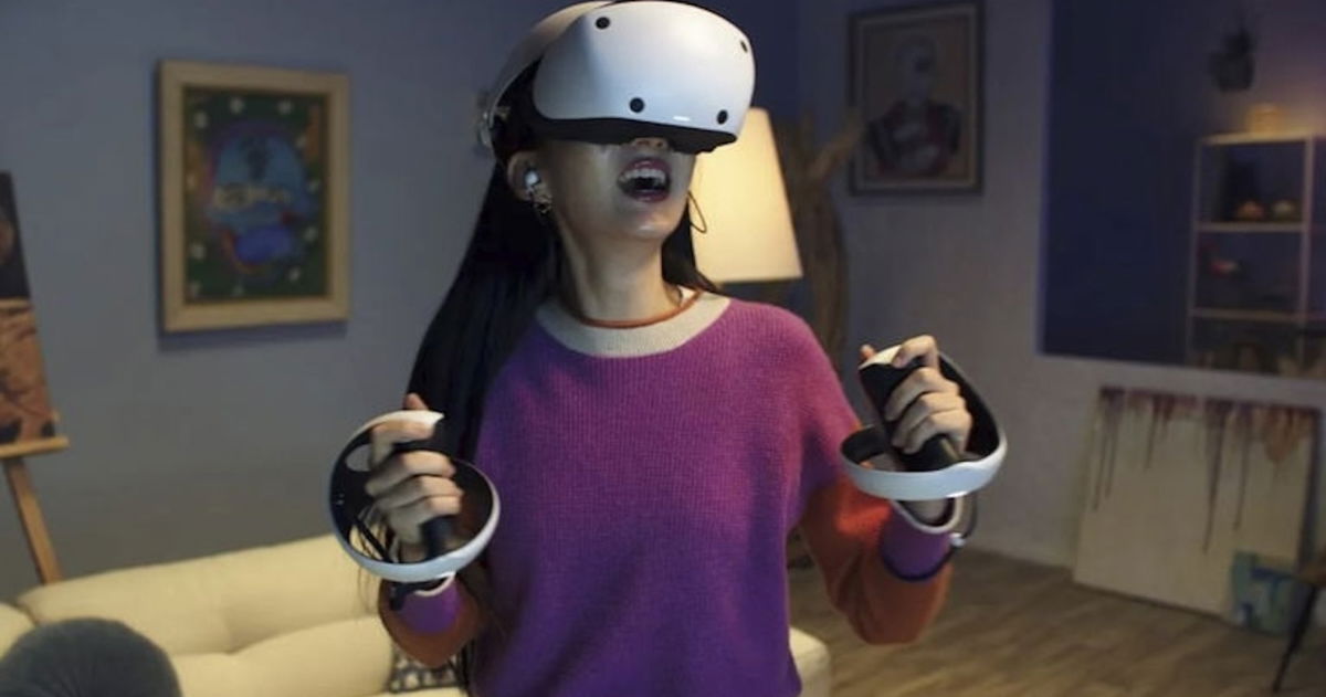 El Apple Vision Pro podrá controlarse con más cosas a parte de los dedos. Como los mandos de PlayStation VR2