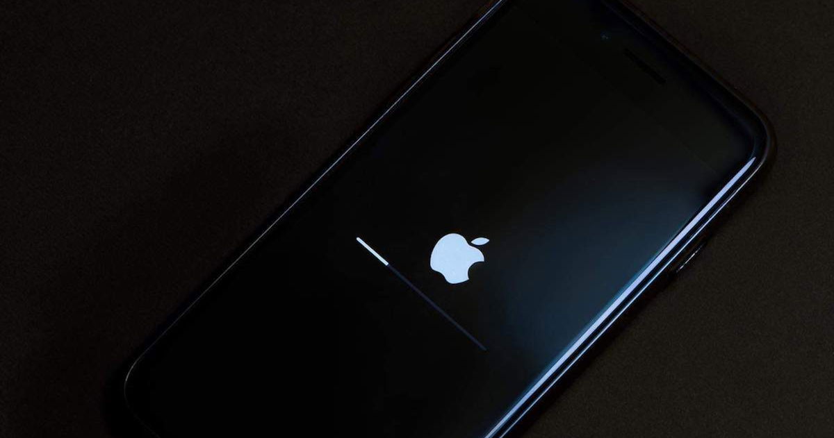 Apple avisa a los usuarios del iPhone de 100 países de un posible hackeo