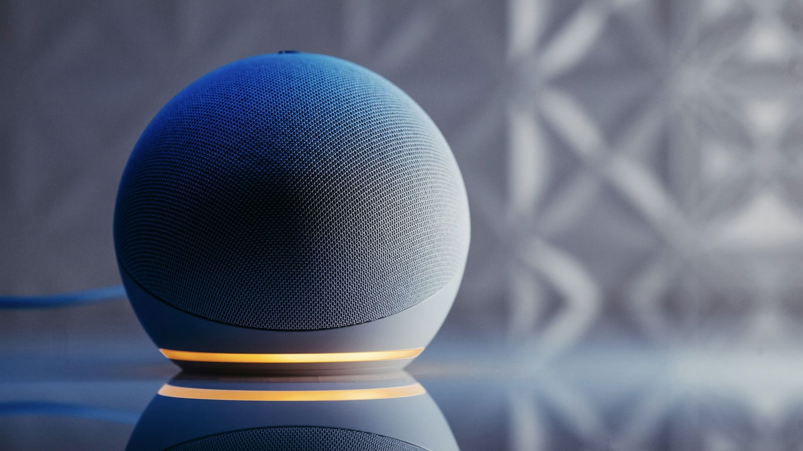 Amazon Echo Dot (Generation 5)