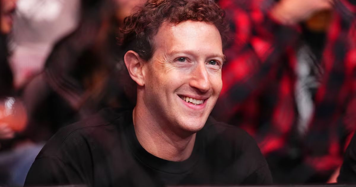 Mark Zuckerberg aprovecha cada oportunidad para meterse con Apple: "Tim Cook ha tenido una mala semana..."