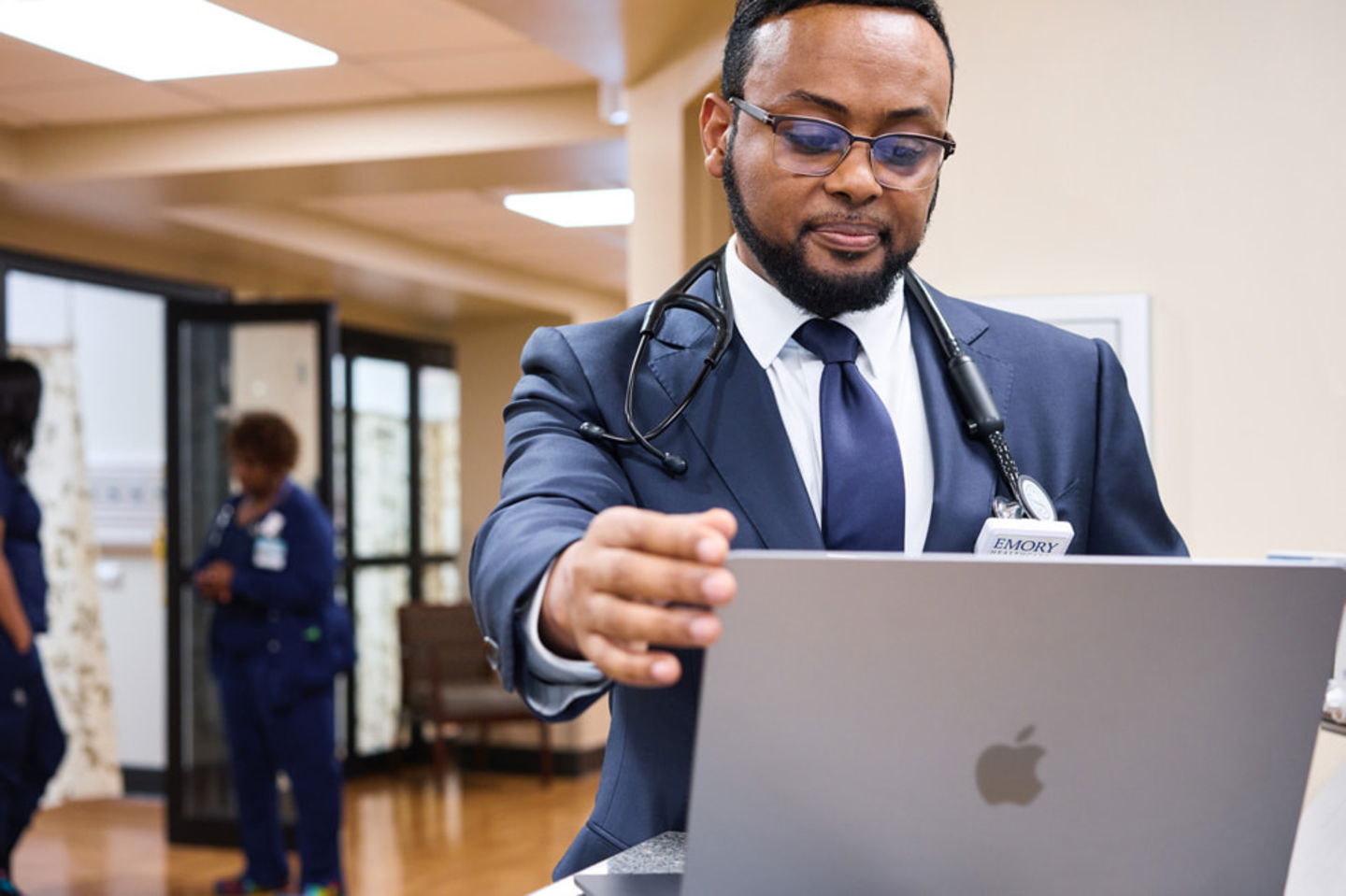 Así transforman los dispositivos de Apple la atención médica en un hospital